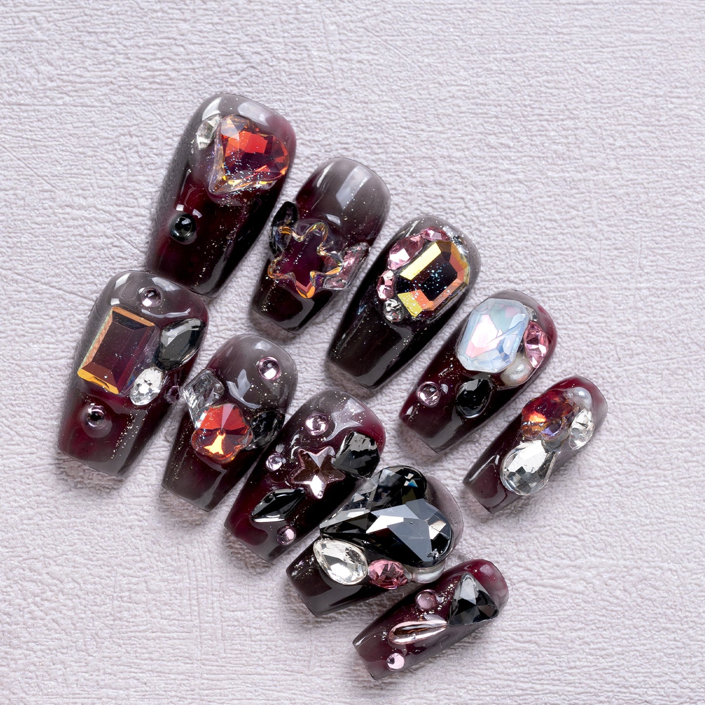 M0011 Maddison Press on Nails